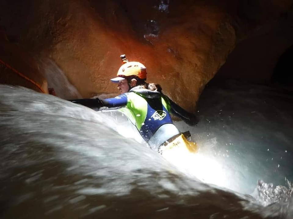 Hotel Rio Escabas, Serrania De Cuenca Cañamares Dış mekan fotoğraf